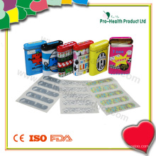 Vendajes adhesivos en una caja de hojalata (PH4358)